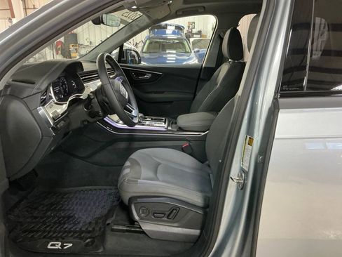 Used 2025 Audi Q7 3.0T Premium Plus w/ Premium Plus Package image 14