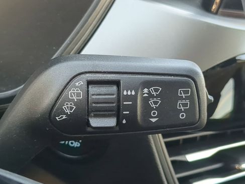 Used 2023 Ford Escape Active image 28