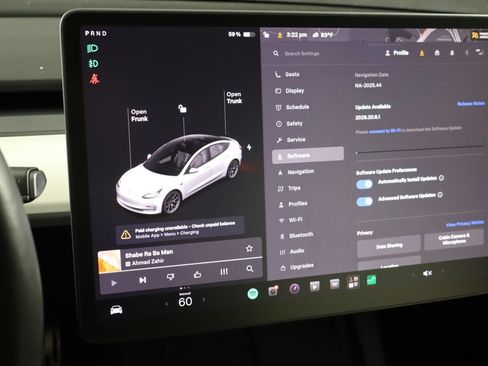 Used 2021 Tesla Model 3 Long Range AWD/4WD image 32