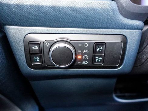 New 2025 Ford Maverick XLT w/ Equipment Group 301A AWD/4WD image 19