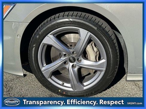 Used 2024 Audi A6 Premium Plus image 11