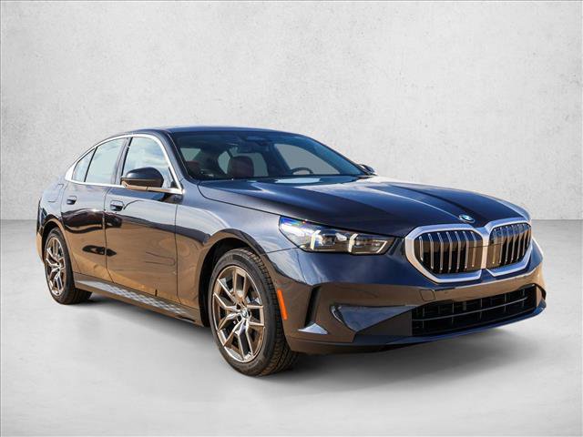 Used 2026 BMW 530i xDrive AWD/4WD image 3