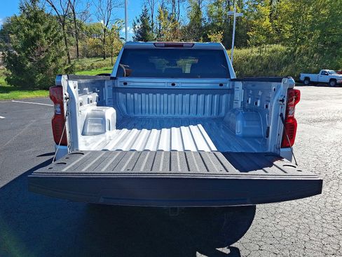 Used 2022 Chevrolet Silverado 1500 LT image 29