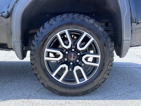 Used 2019 GMC Sierra 1500 AT4 w/ AT4 Premium Package AWD/4WD image 22