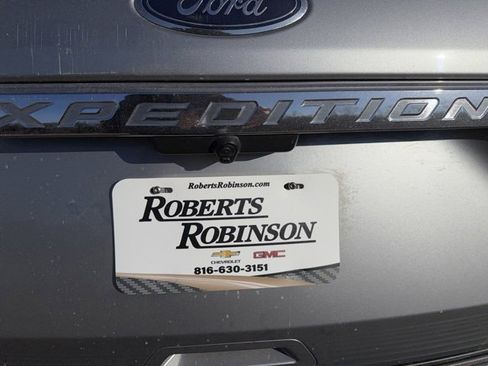 Used 2020 Ford Expedition Limited w/ Equipment Group 302A image 17