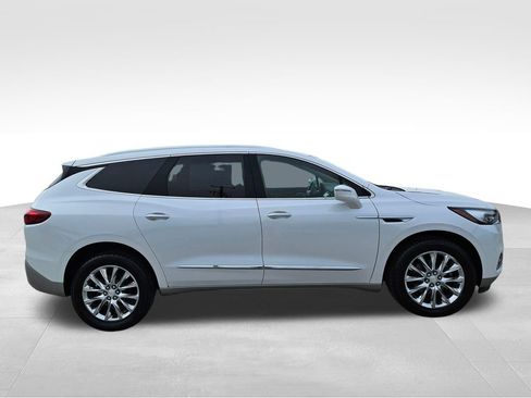 Used 2018 Buick Enclave Premium image 4