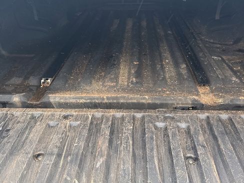 Used 2013 Nissan Frontier SV image 13