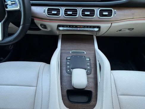Used 2022 Mercedes-Benz GLE 350 image 26