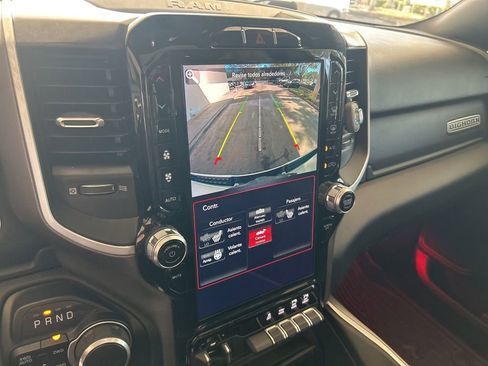 Used 2021 RAM 1500 Big Horn image 10