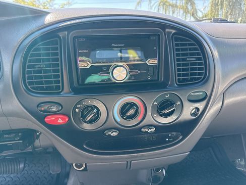 Used 2000 Toyota Tundra SR5 image 24