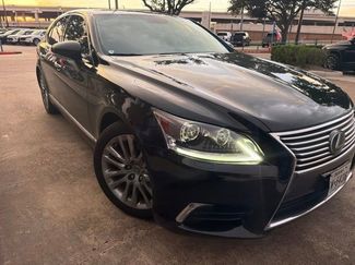 Used 2017 Lexus LS 460 RWD video 1