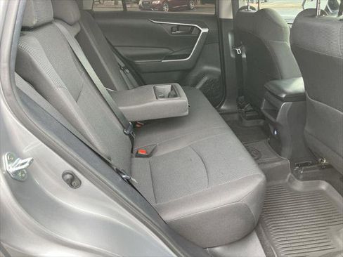 Certified 2021 Toyota RAV4 LE image 29
