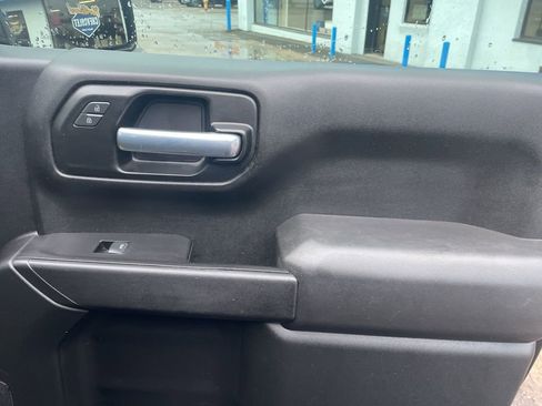 Used 2021 Chevrolet Silverado 1500 Custom image 27