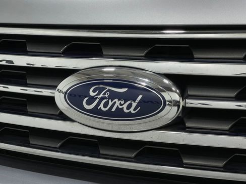 Used 2020 Ford Expedition XLT w/ Equipment Group 202A image 41