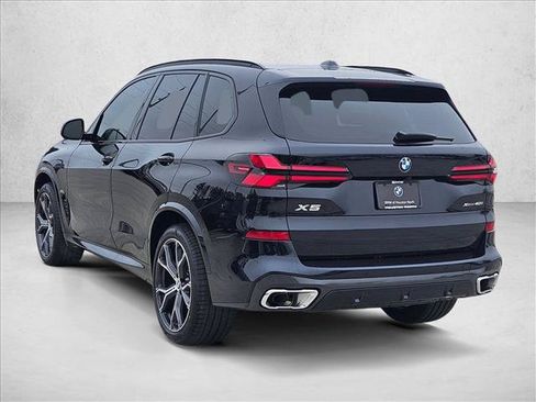 Used 2026 BMW X5 xDrive40i w/ M Sport Package AWD/4WD image 7