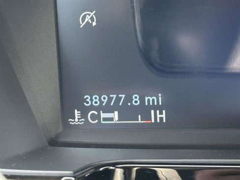 Used 2023 Lincoln Corsair AWD w/ Equipment Group 101A image 37