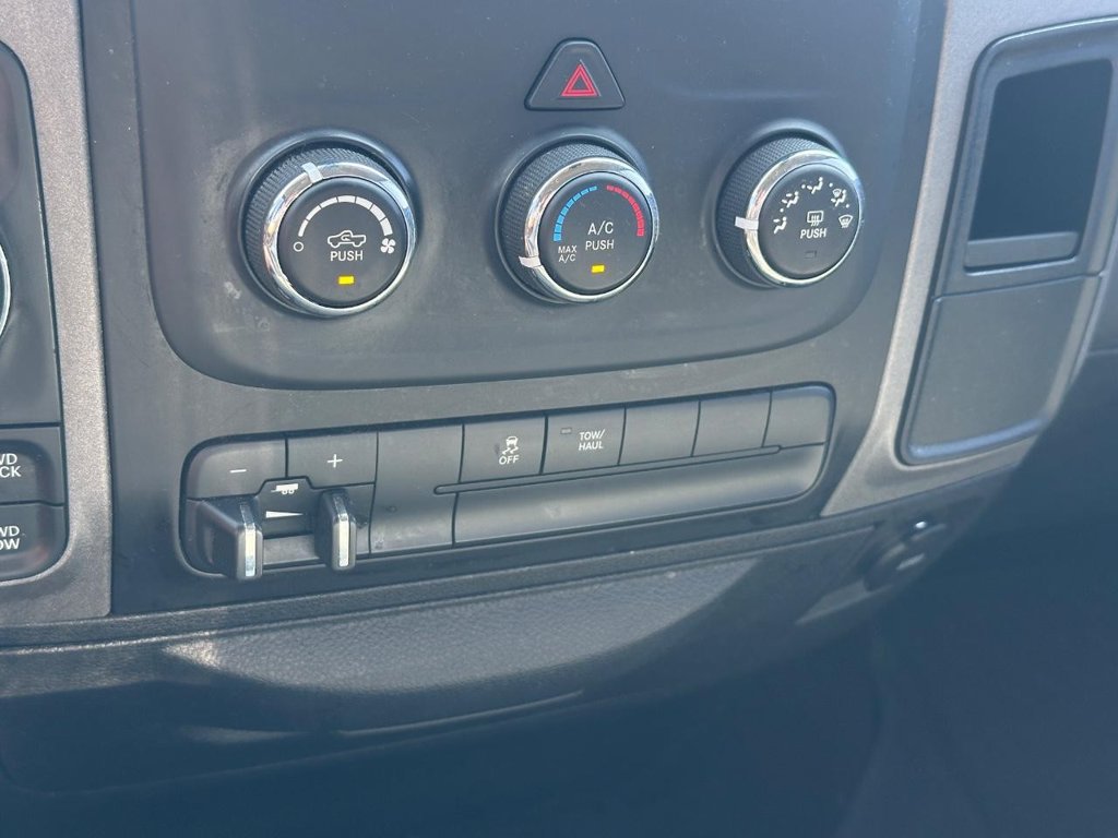 Used 2019 RAM 1500 Express w/ Wheel & Sound Group AWD/4WD image 18