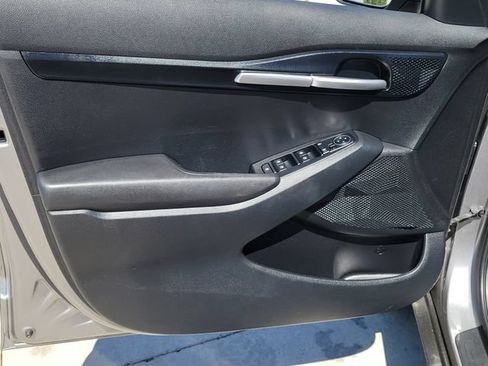 Used 2021 Kia Seltos LX AWD/4WD image 7