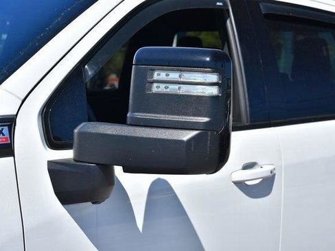 Used 2024 GMC Sierra 2500 AT4 AWD/4WD image 8