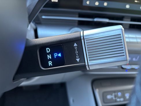 New 2026 Hyundai Kona SEL Premium image 17