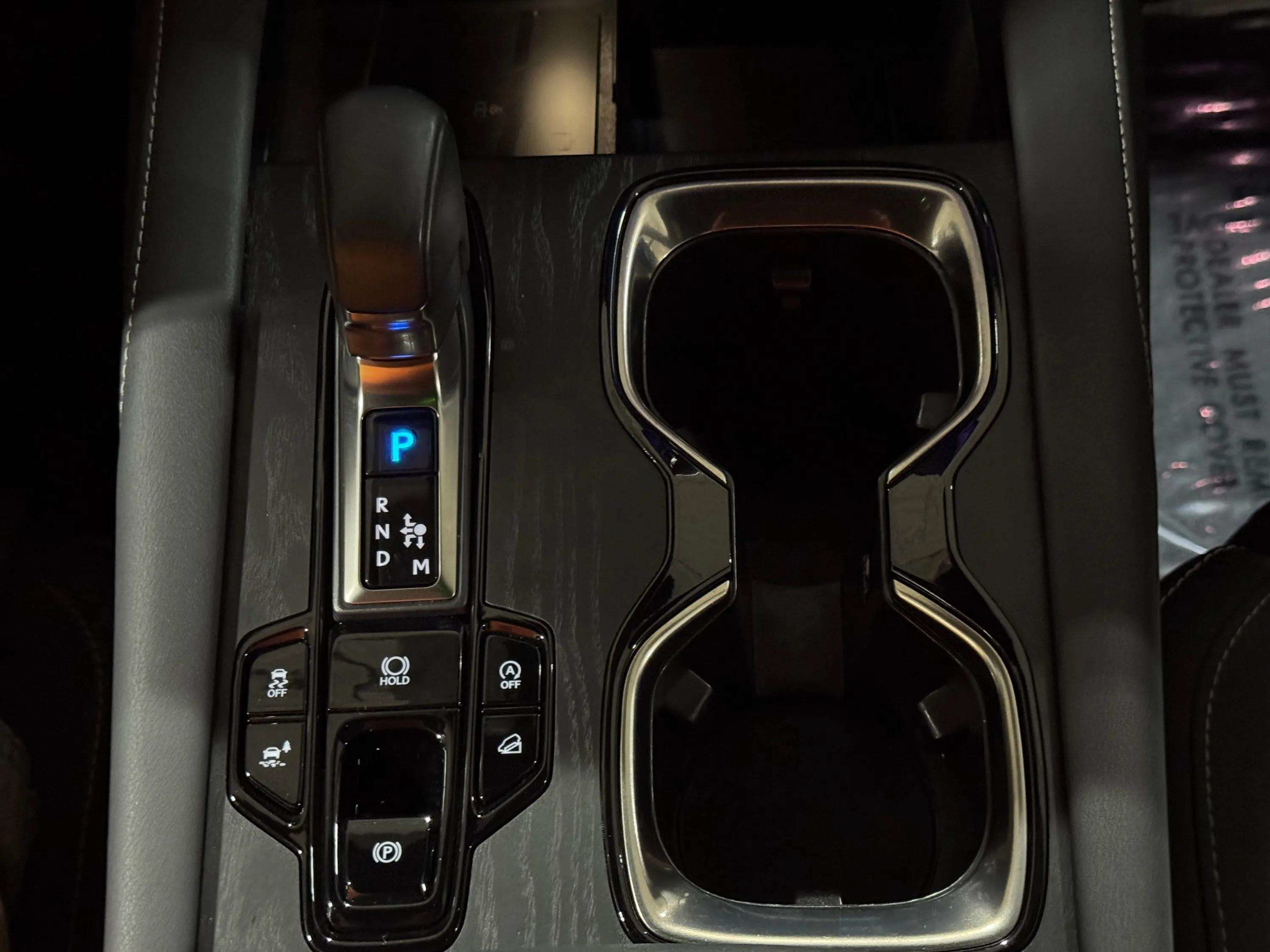 Certified 2023 Lexus RX 350 AWD w/ Accessory Package image 19