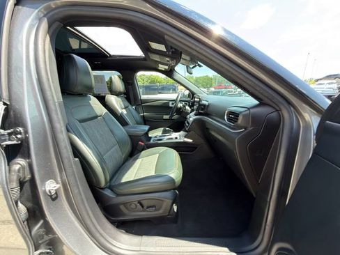 Used 2022 Ford Explorer Timberline AWD/4WD image 9