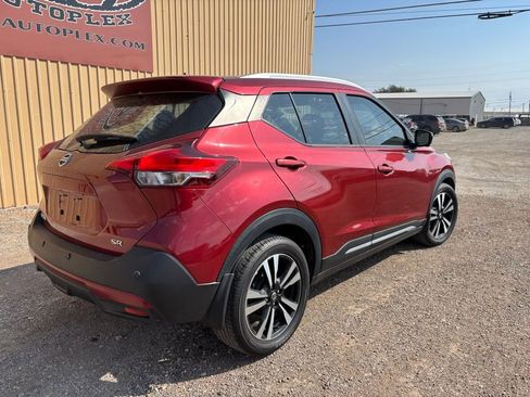 Used 2020 Nissan Kicks SR image 7