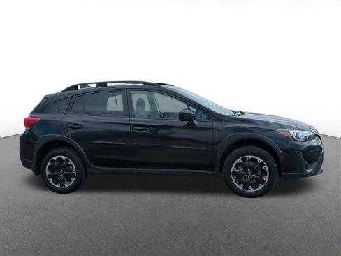Used 2023 Subaru Crosstrek 2.0i Premium image 9