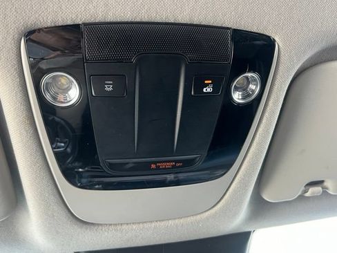 Used 2023 Kia Seltos S FWD image 19