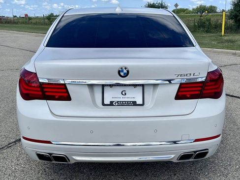 Used 2014 BMW 760Li image 8