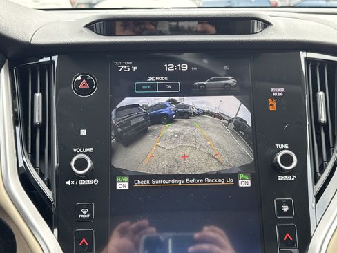 Used 2023 Subaru Outback Limited image 21