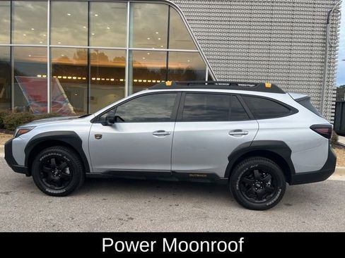 Used 2025 Subaru Outback Wilderness image 9