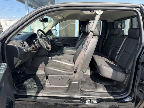 Used 2013 Chevrolet Silverado 1500 LTZ w/ LTZ Plus Package AWD/4WD image 9