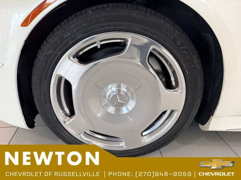 Used 2022 Mercedes-Benz S 500 4MATIC w/ AMG Line Package image 26