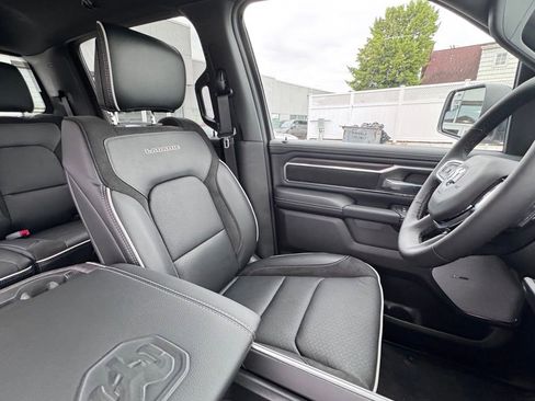 New 2026 RAM 1500 Laramie AWD/4WD image 21
