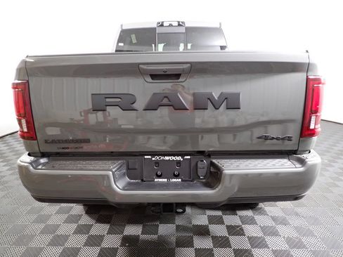 New 2026 RAM 2500 Laramie AWD/4WD image 15