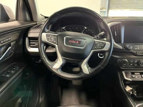 Used 2024 GMC Terrain SLT FWD image 21