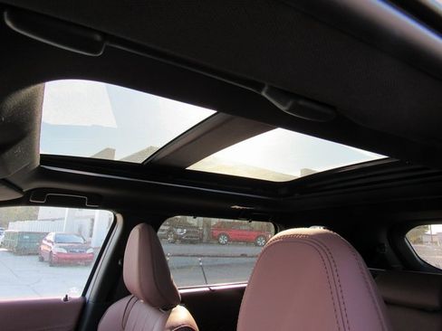 New 2026 Mitsubishi Outlander SEL image 13