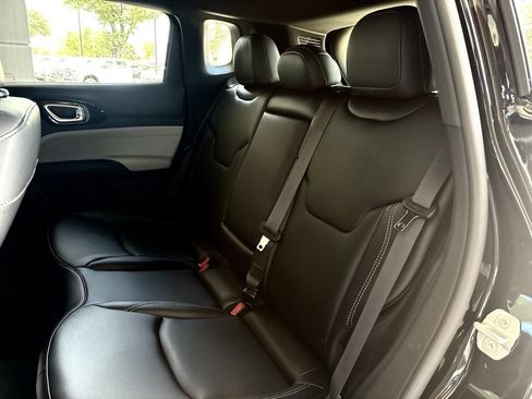 New 2026 Jeep Compass Limited AWD/4WD image 23