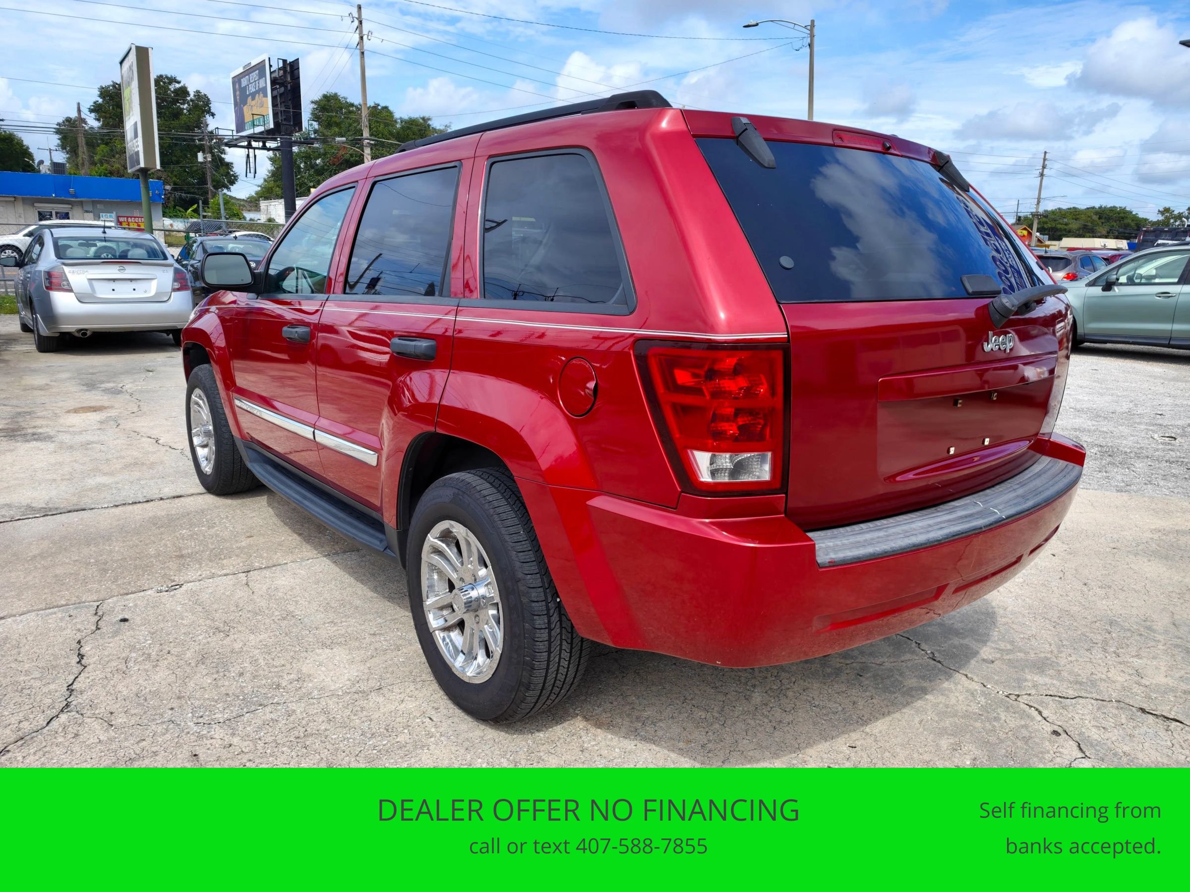 Used 2006 Jeep Grand Cherokee Laredo w/ Cargo Convenience Group RWD image 3