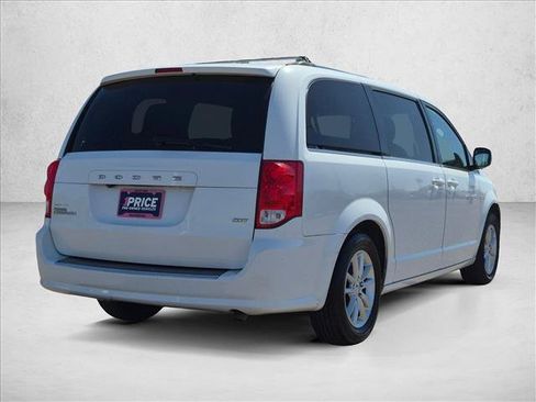 Used 2019 Dodge Grand Caravan SXT FWD image 5