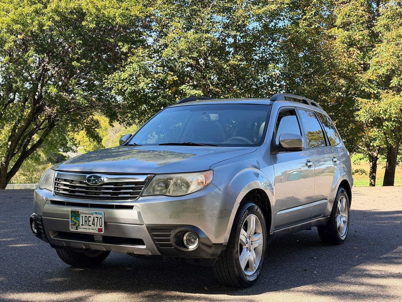 Used 2010 Subaru Forester 2.5X Limited AWD/4WD image 1