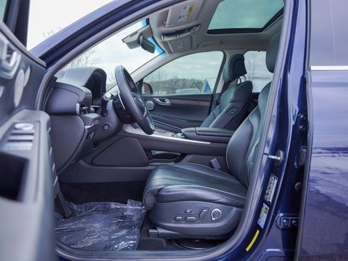 Used 2022 Genesis GV80 3.5T Advanced + w/ Cargo Package image 15