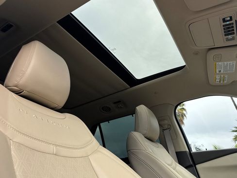 Certified 2022 Ford Explorer Platinum w/ Technology Package image 17