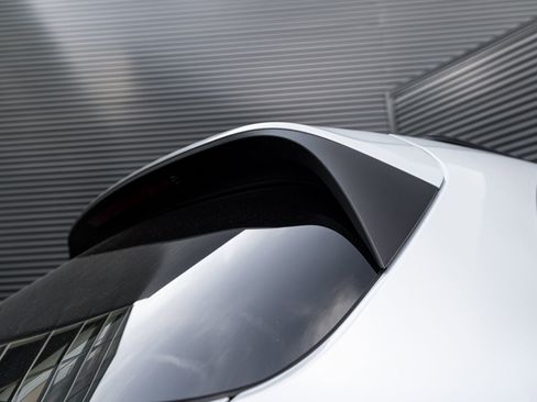 Certified 2025 Porsche Cayenne image 31