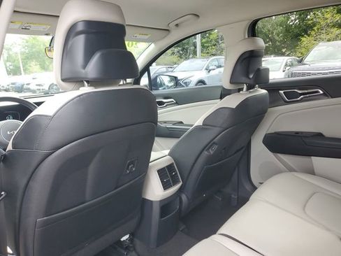 Used 2023 Kia Sportage EX FWD image 8