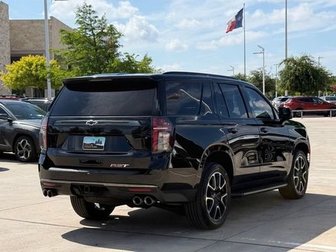 Used 2022 Chevrolet Tahoe RST w/ Sport Performance Package AWD/4WD image 5