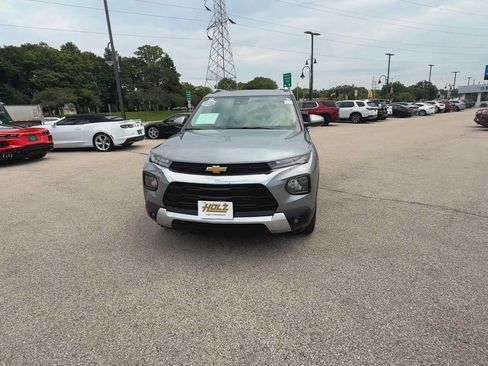 Certified 2023 Chevrolet TrailBlazer LT AWD/4WD image 3