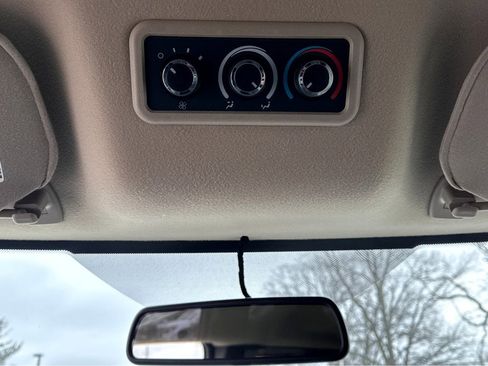 New 2025 GMC Savana 3500 LS image 22