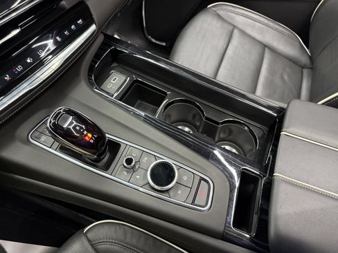 Used 2023 Cadillac Escalade Sport w/ LPO, ONYX Package AWD/4WD image 21